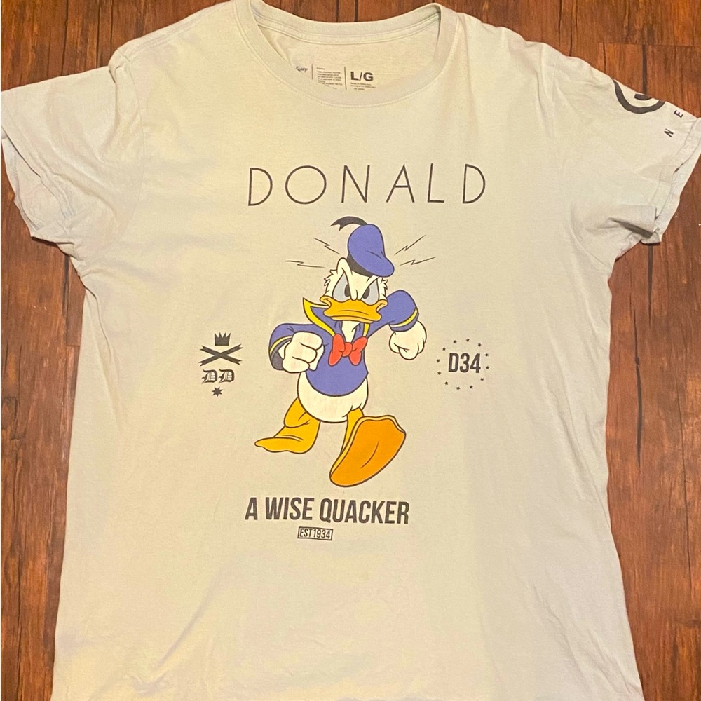 NEFF Disney Series Donald Duck T-shirt Size L